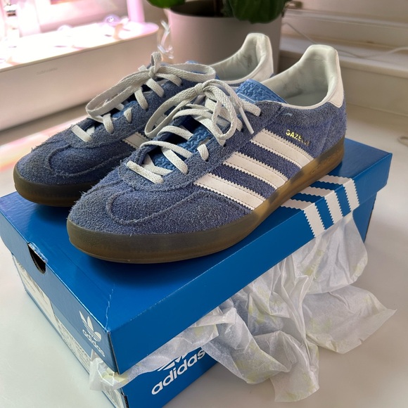 Adidas Gazelle Indoor Sneakers - blue and white colorway - Picture 3 of 8